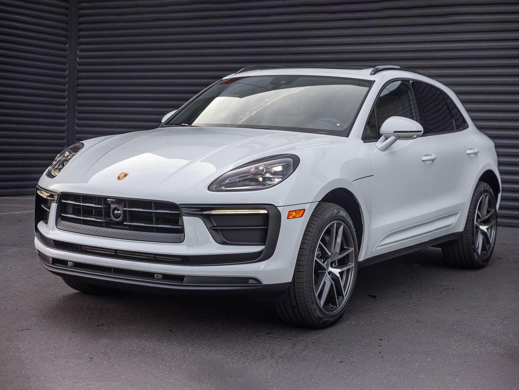 New 2026 Porsche Macan Macan