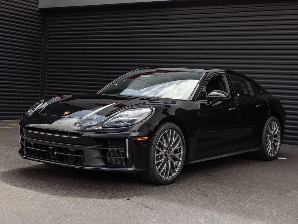 New 2026 Porsche Panamera