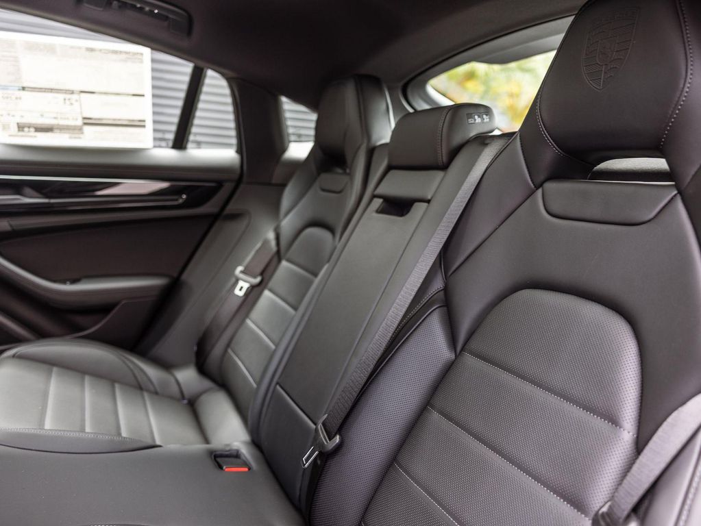 2026 Porsche PANAMERA 缩略图 15