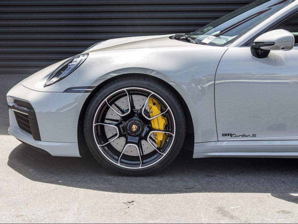 صورة مصغرة 26 لـ 2021 Porsche 911 TURBO S