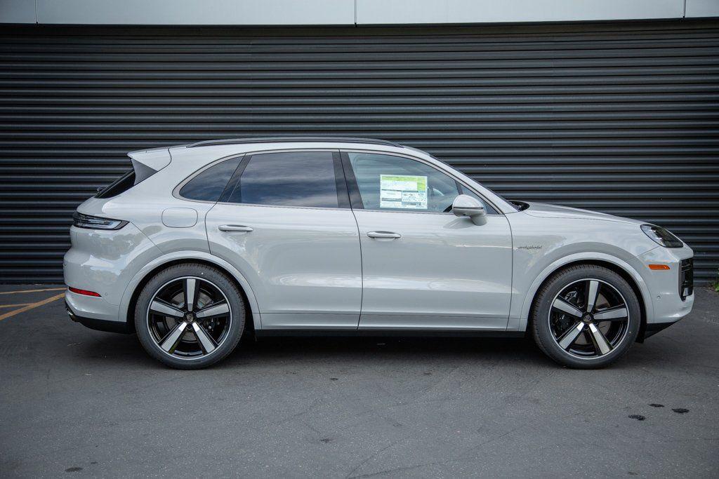 PORSCHE CAYENNE - 8
