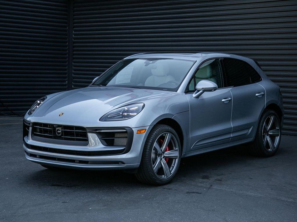 صورة 1 لـ 2026 Porsche MACAN