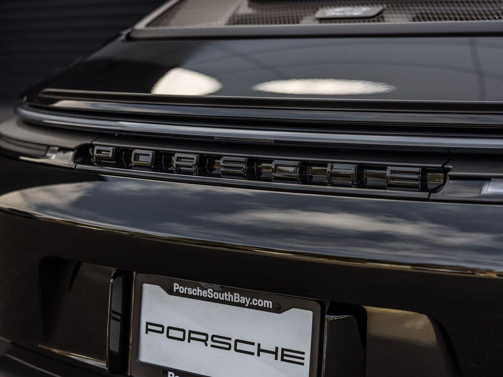 2026 Porsche 911 GT3 — миниатюра 24