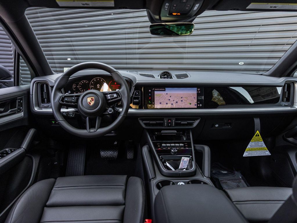 2026 Porsche CAYENNE — миниатюра 12