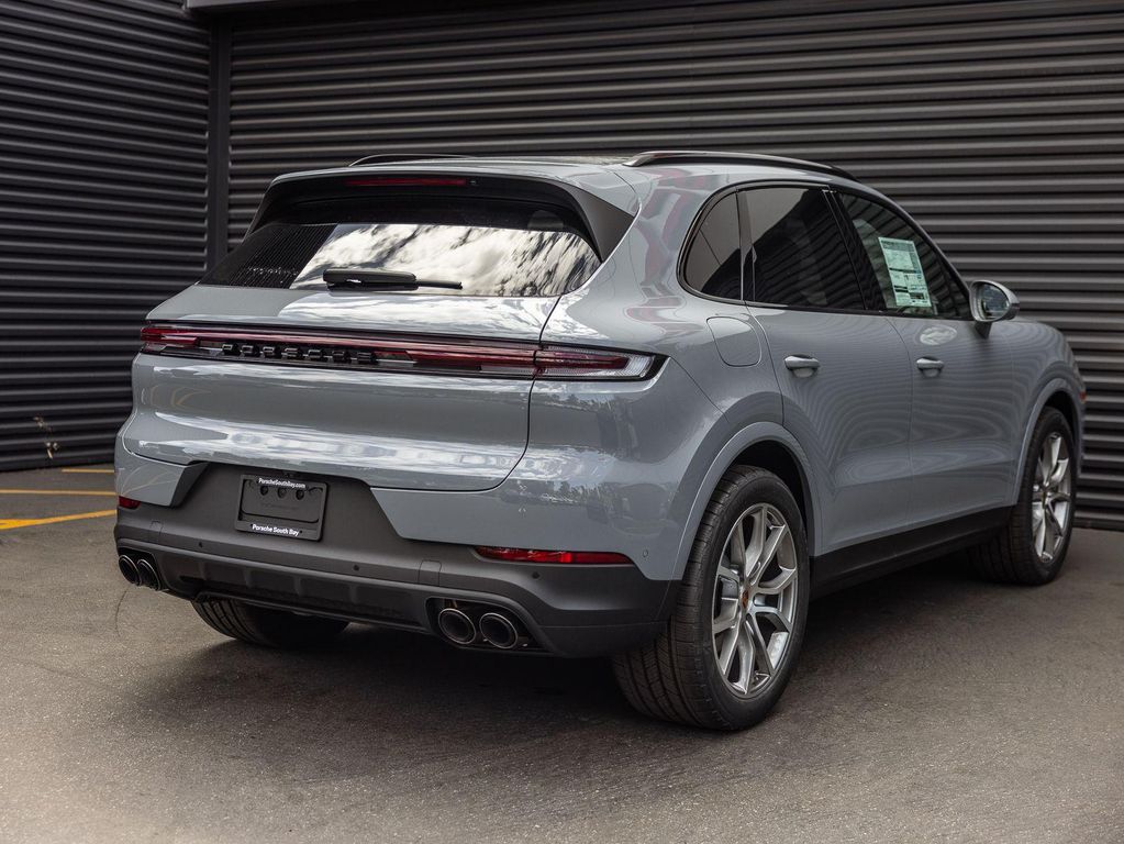 PORSCHE CAYENNE - 9
