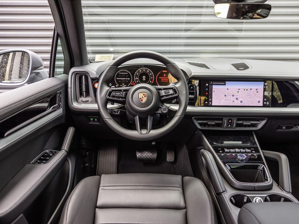 2026 Porsche CAYENNE 缩略图 12