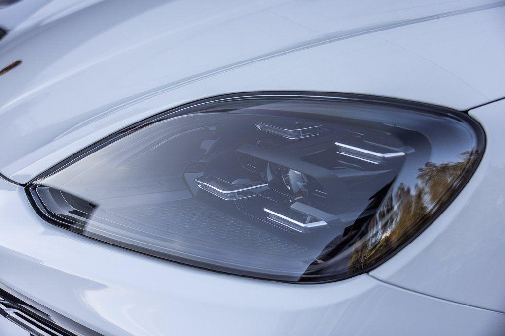 صورة مصغرة 24 لـ 2025 Porsche CAYENNE CAYENNE E-HYBRID