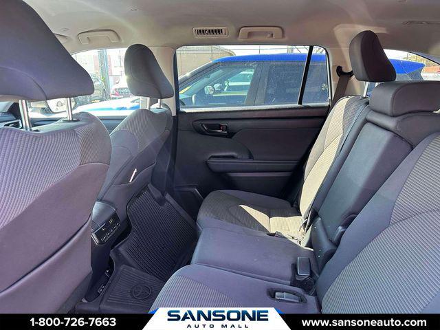 TOYOTA HIGHLANDER - 9