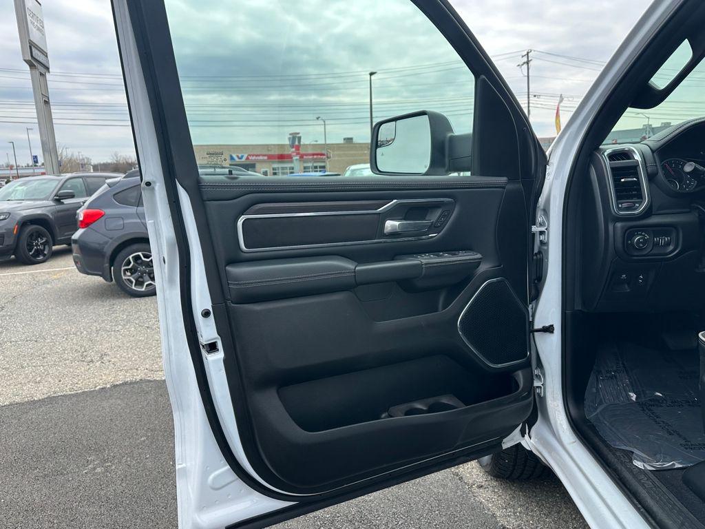 صورة مصغرة 21 لـ 2026 RAM 1500 LARAMIE