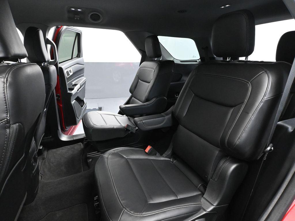 صورة مصغرة 39 لـ 2023 FORD EXPLORER XLT