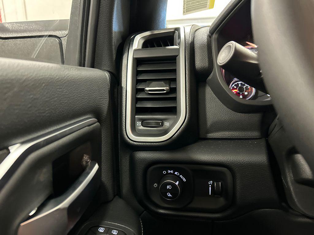 2026 RAM 2500 BIG HORN CREW CAB 4X4 6'4' BOX 缩略图 20