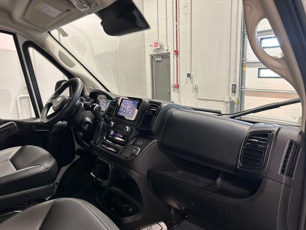 صورة مصغرة 32 لـ 2026 RAM PROMASTER 2500 TRADESMAN