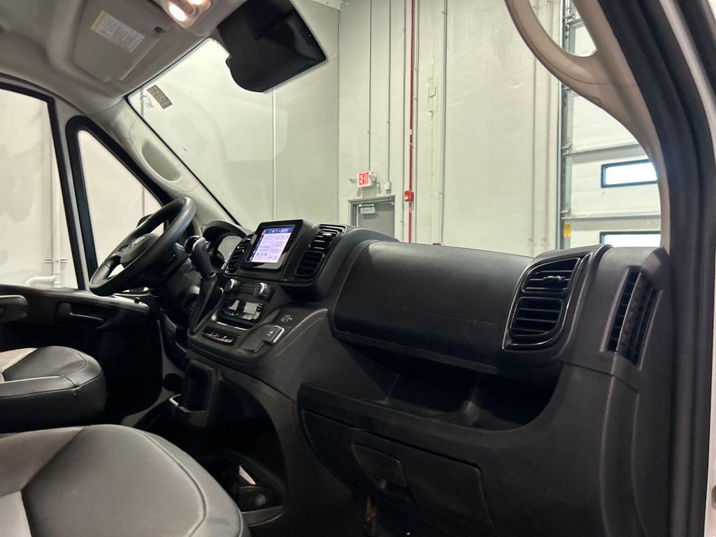 2025 RAM PROMASTER 2500 TRADESMAN — миниатюра 30