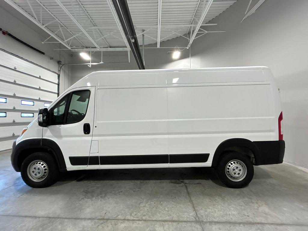 2025 RAM PROMASTER 2500 TRADESMAN — фото 9