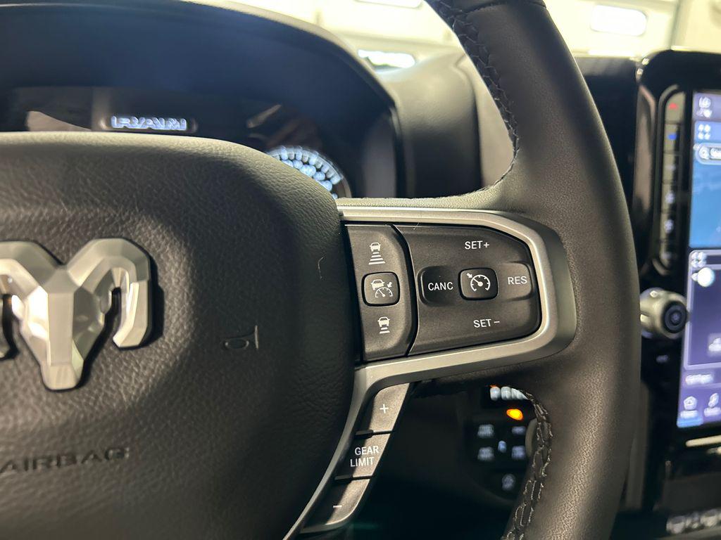 2025 RAM 1500 BIG HORN/LONE STAR — миниатюра 22