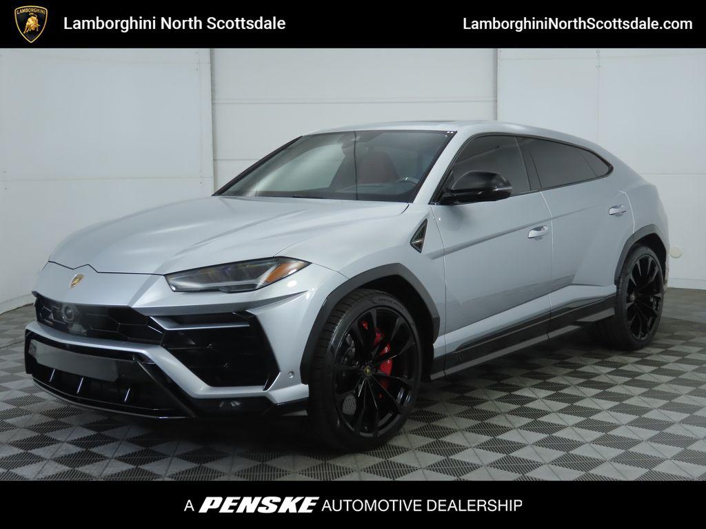 2022 Lamborghini Urus