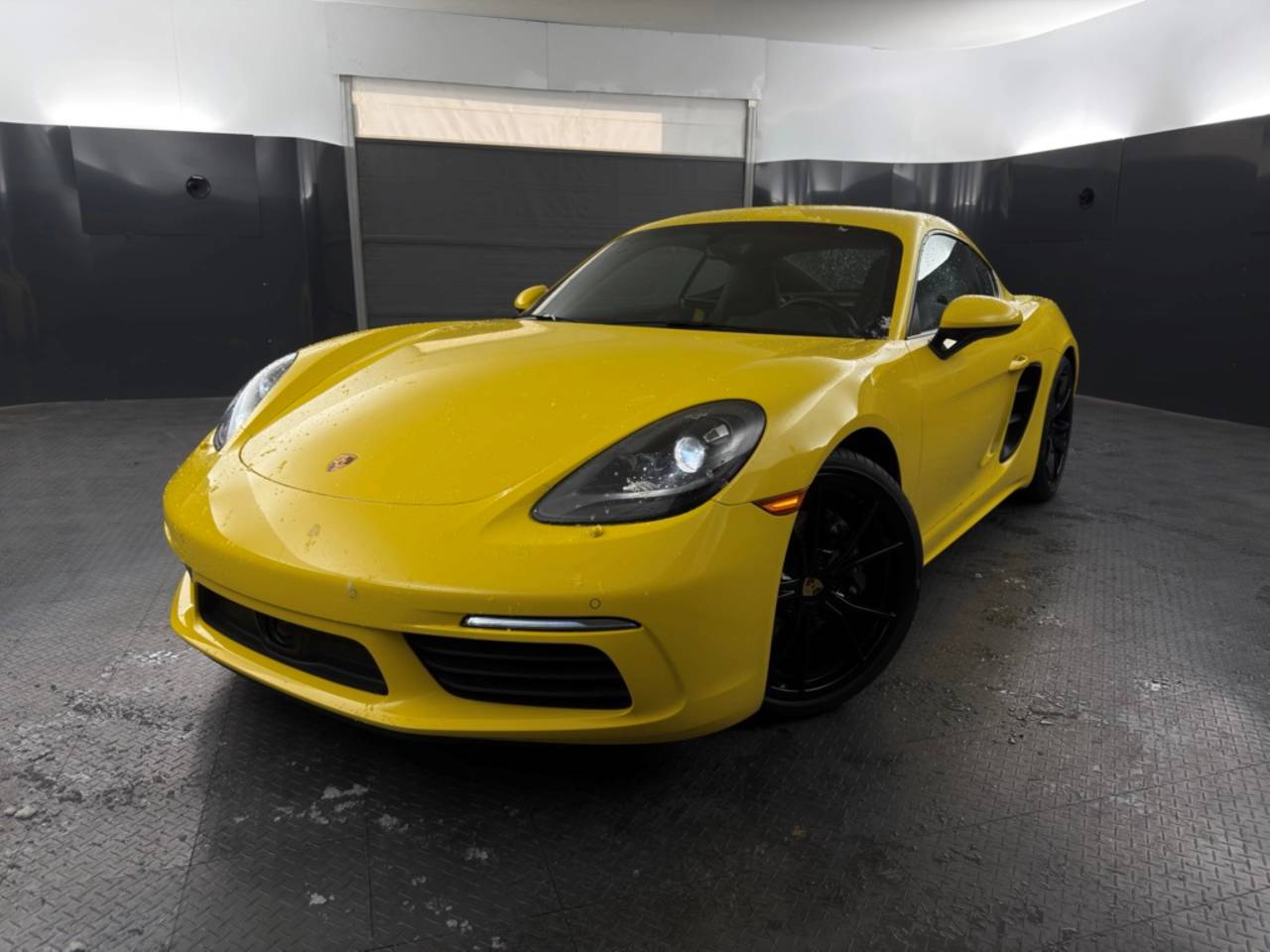 2025 Porsche 718 Cayman