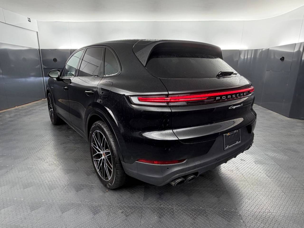 PORSCHE CAYENNE - 3
