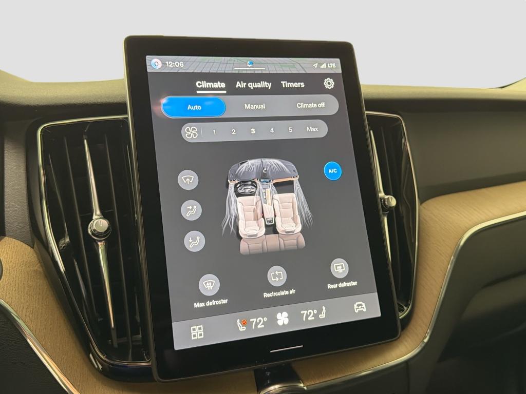 صورة مصغرة 14 لـ 2026 Volvo XC60 PLUG-IN HYBRID T8 PLUS
