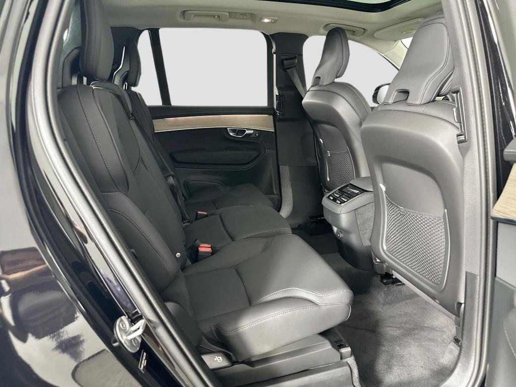 2026 Volvo XC90 B5 PLUS 7-SEATER — миниатюра 25