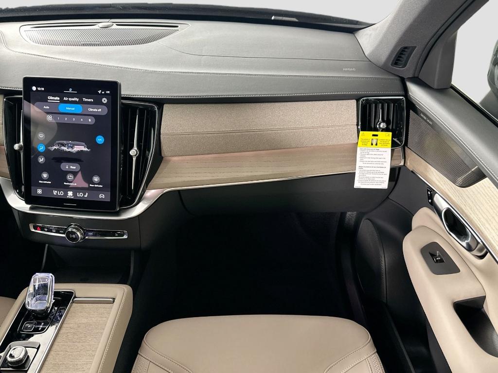 صورة مصغرة 27 لـ 2026 Volvo XC90 B5 PLUS 7-SEATER