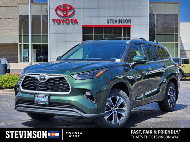 New 2025 Toyota Highlander XLE