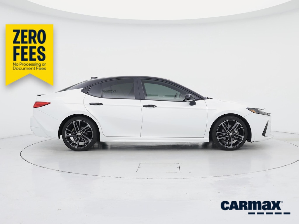 صورة 9 لـ 2025 Toyota CAMRY XSE