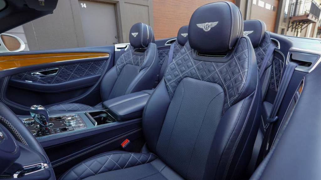 2020 Bentley CONTINENTAL GT W12 — миниатюра 14