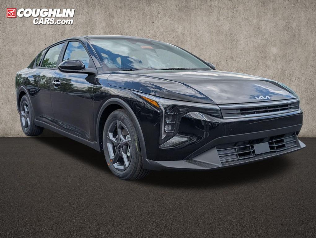 New 2026 Kia K4 LXS