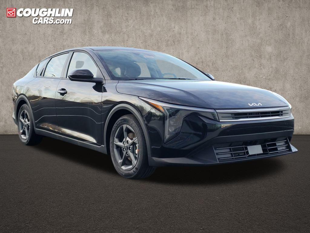 New 2025 Kia K4