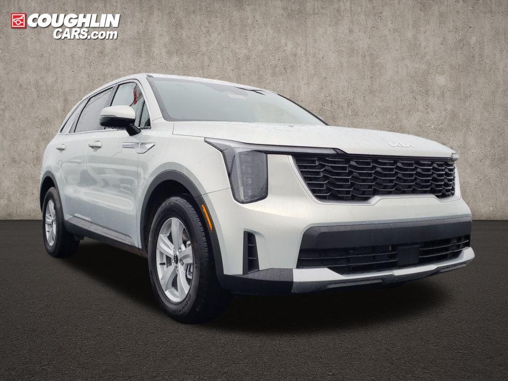New 2026 Kia Sorento LX