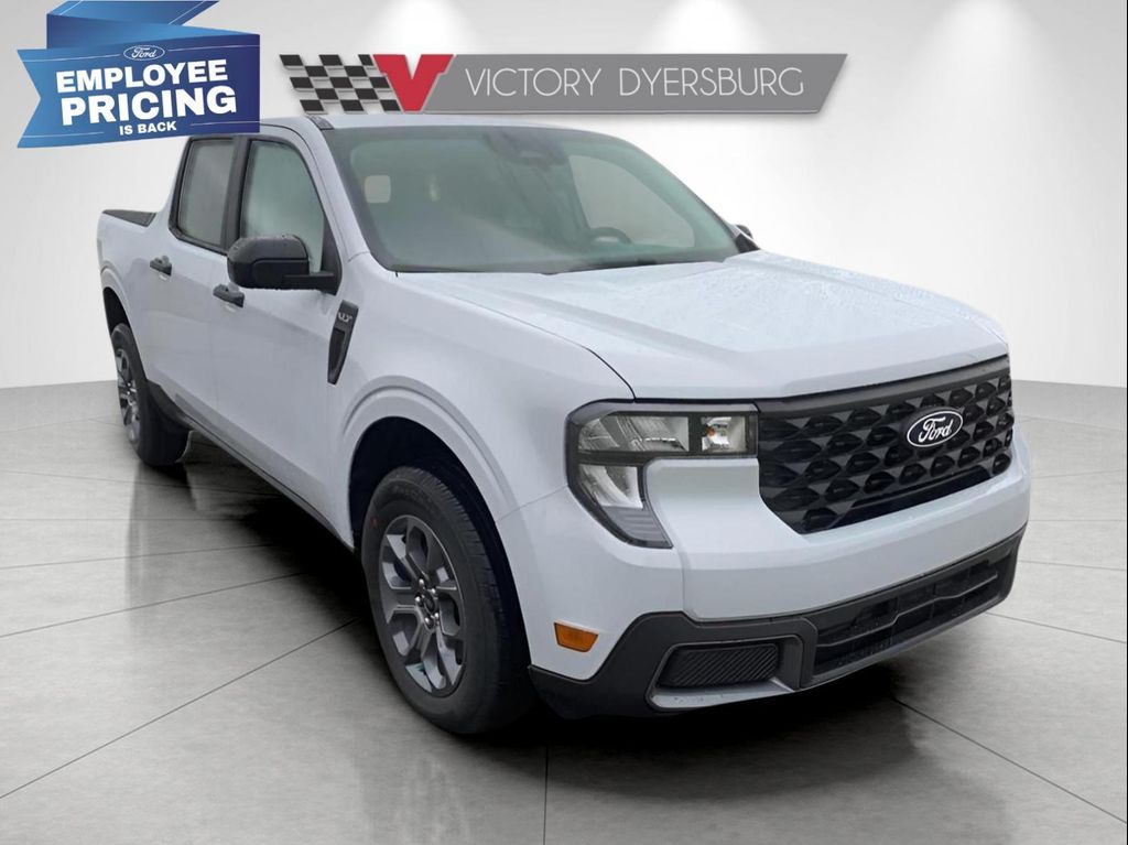New 2025 Ford Maverick XLT