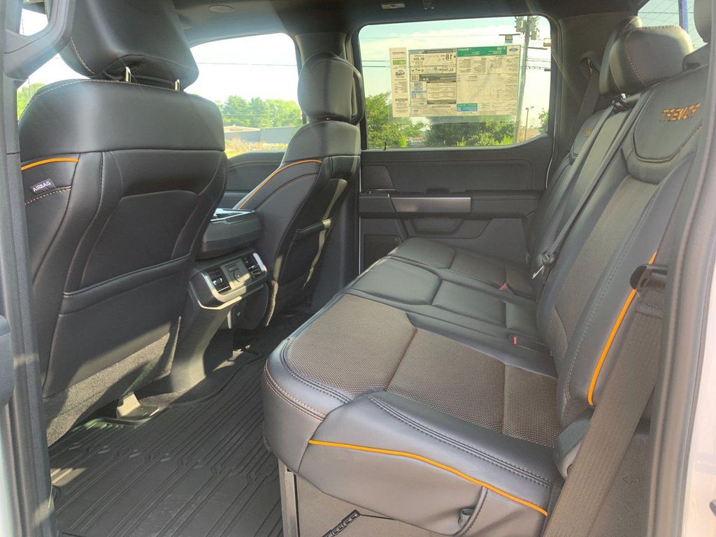 صورة مصغرة 12 لـ 2026 FORD F-150 TREMOR