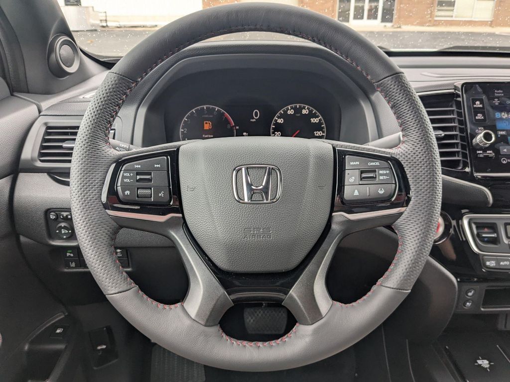 صورة 10 لـ 2026 Honda RIDGELINE BLACK