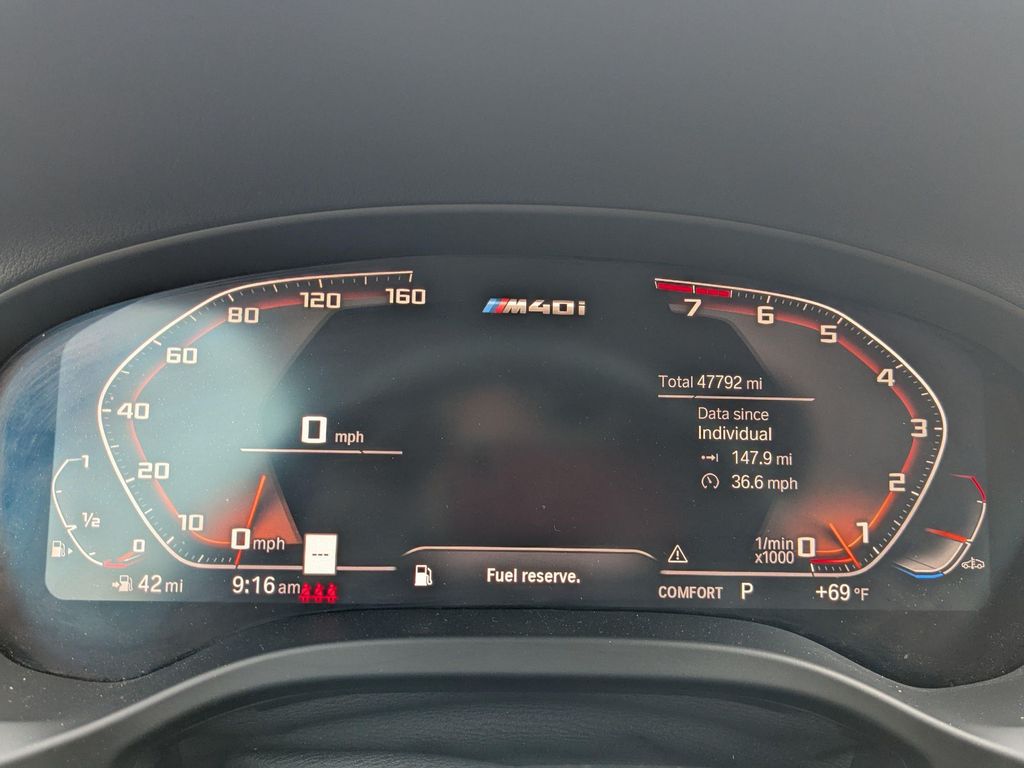 صورة 14 لـ 2021 BMW X4 M40I