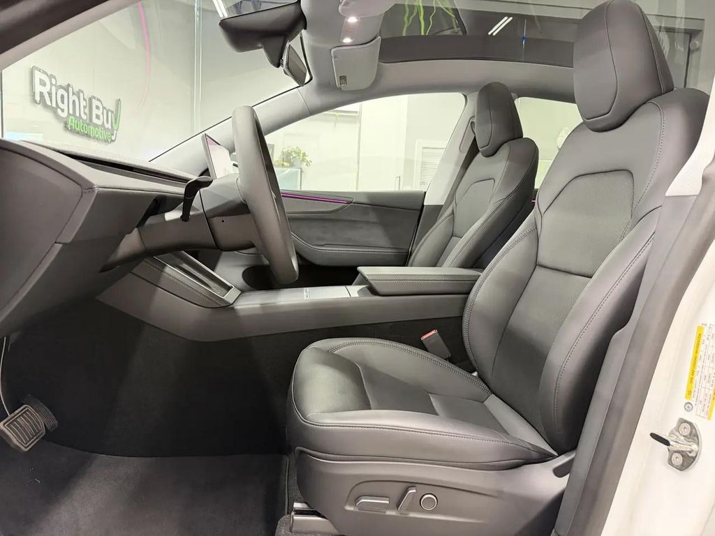 2026 Tesla MODEL Y PREMIUM ALL-WHEEL DRIVE 照片 8