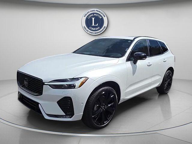 New 2026 Volvo XC60 B5 Ultra Black Edition