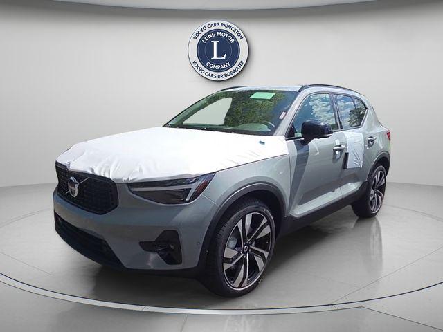 New 2026 Volvo XC40 B5 Plus
