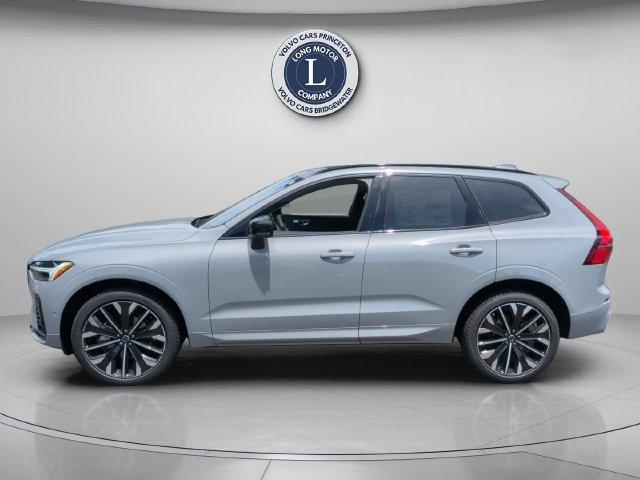 2026 Volvo XC60 B5 ULTRA 照片 2