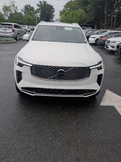 New 2026 Volvo XC90 Plug-In Hybrid T8 Plus 7-Seater