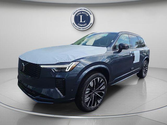 New 2026 Volvo XC90 B6 Ultra Dark Theme 6-Seater