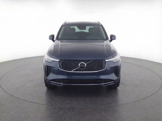 New 2026 Volvo XC90 B5 Core