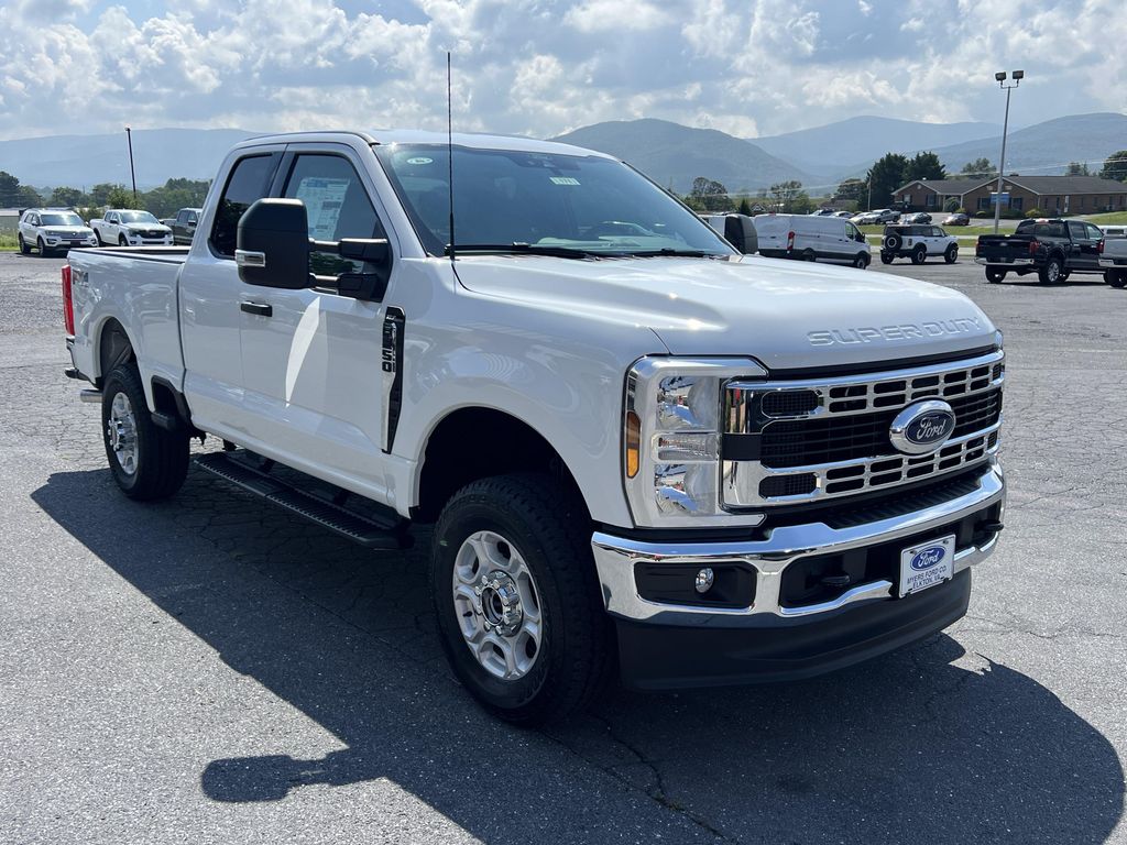 2026 FORD F-250 XLT 照片 4