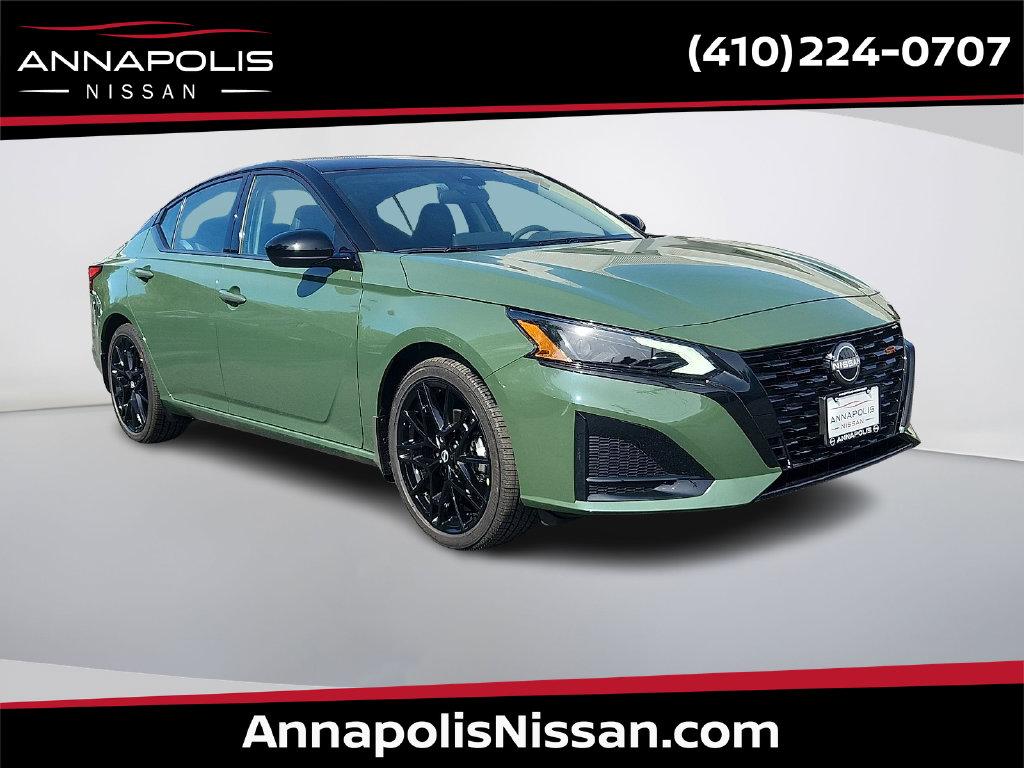 New 2026 Nissan Altima SR FWD