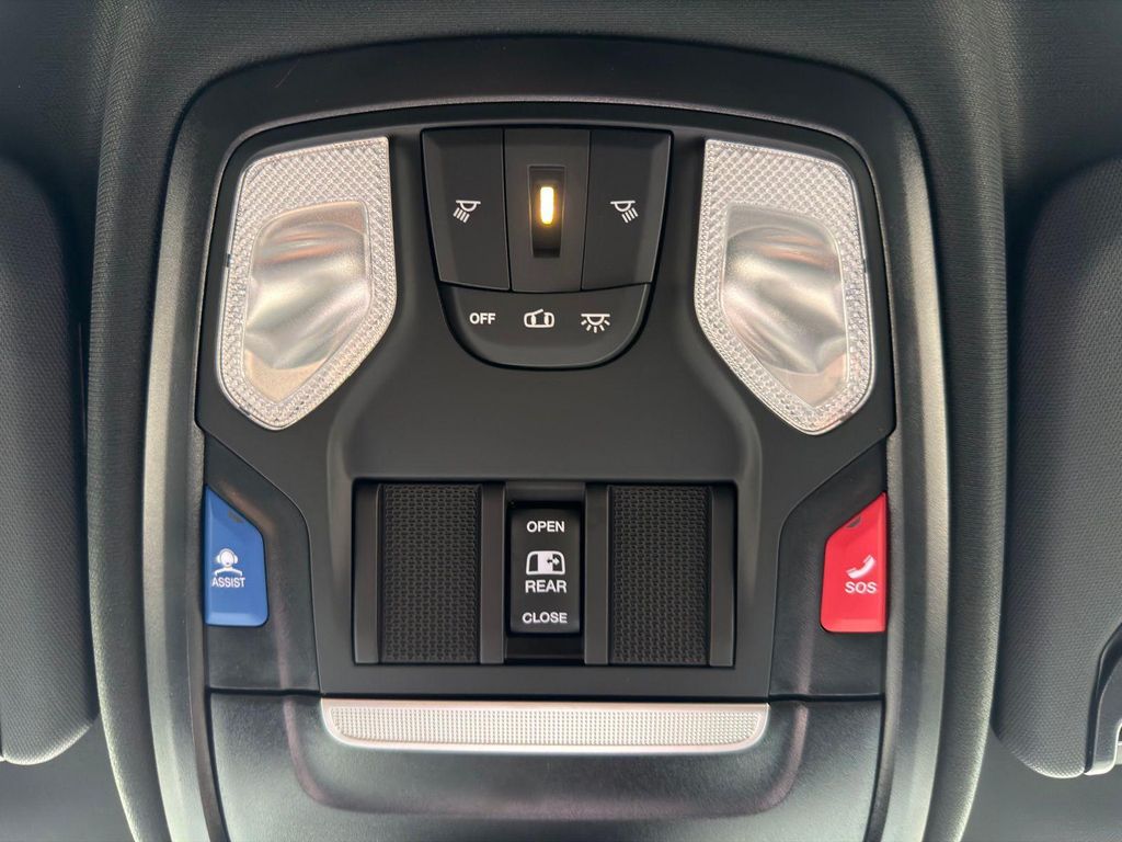 2026 RAM 3500 TRADESMAN — миниатюра 27