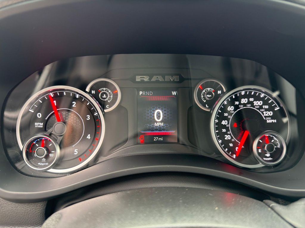 2026 RAM 3500 TRADESMAN — миниатюра 19