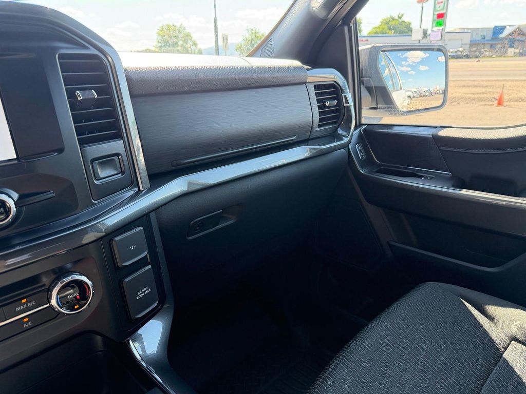 2023 FORD F-150 XLT — миниатюра 24