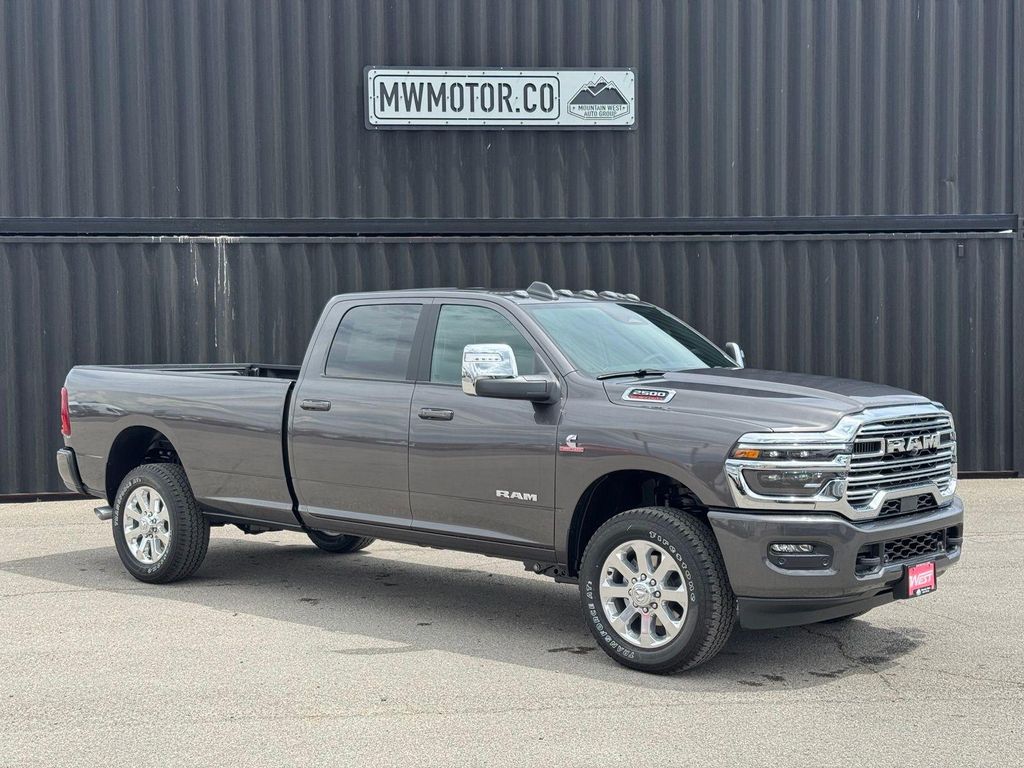 New 2026 RAM 2500 Laramie Crew Cab 4x4 8' Box