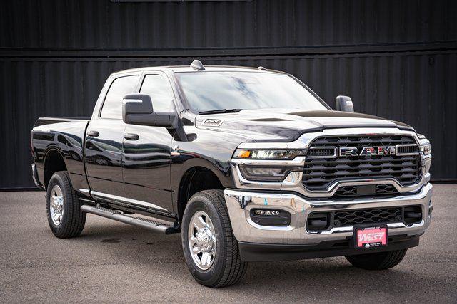 New 2025 RAM 2500 Tradesman Crew Cab 4x4 6'4' Box