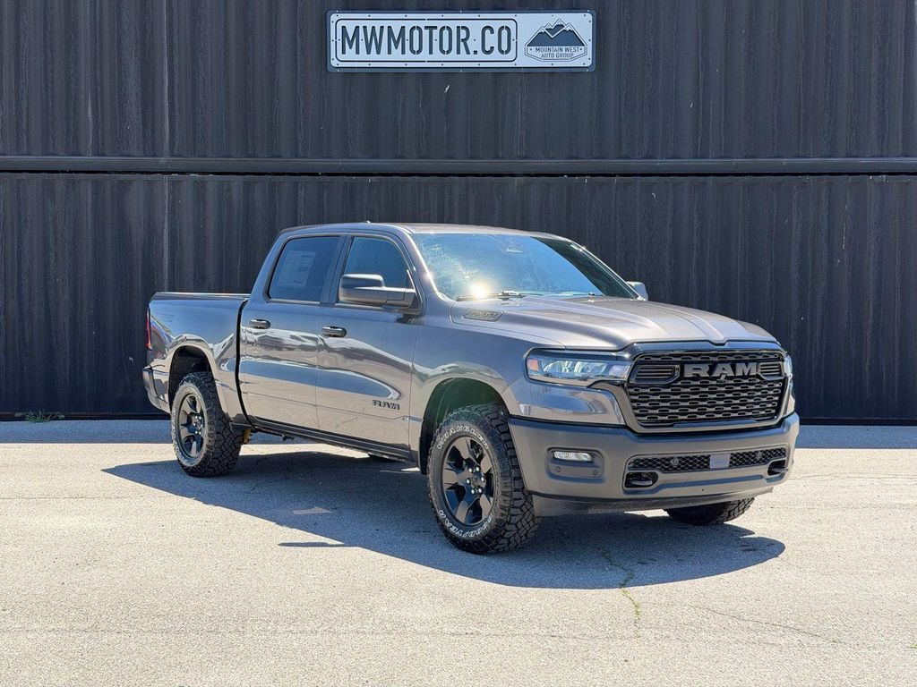 New 2026 RAM 1500 Warlock Crew Cab 4x4 5'7' Box